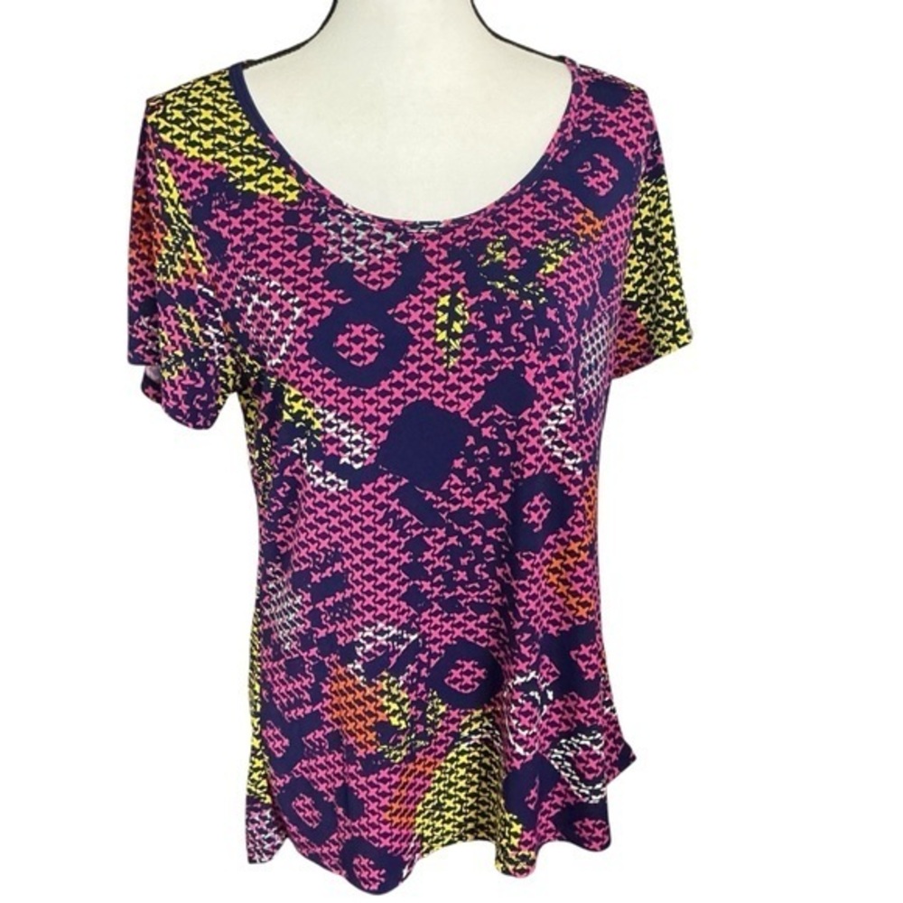 LuLaRoe Classic Tee Shirt Dark Blue Pink and Yellow Abstract Short Sleeve Top